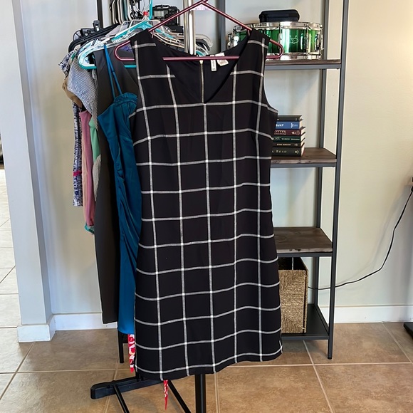 XS polyester plaid dress - Picture 1 of 3